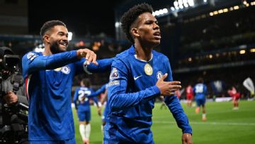 European soccer updates: Forest-Chelsea, Bayern-Dortmund