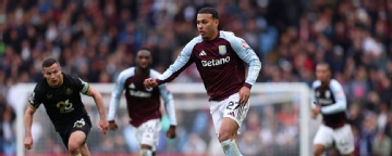 Premier League updates: Tottenham-Villa, Liverpool-Man United