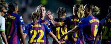 Women's Champions League: Barcelona thrash Roma to stay perfect