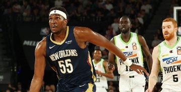 Looney out for start of Pels' season due to knee