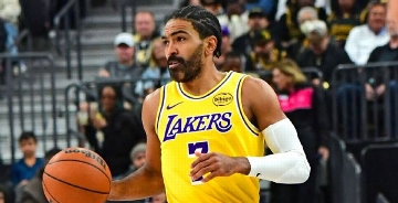 Sources: Lakers' Vincent expected out 2-4 weeks