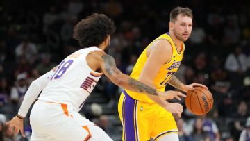 Our experts' favorite NBA futures bets to make this season, including two on Luka Doncic