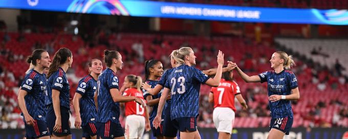 Mead, Russo score as Arsenal beat Benfica for first UWCL win