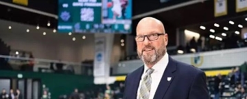 San Francisco athletic director Larry Williams dies at 62