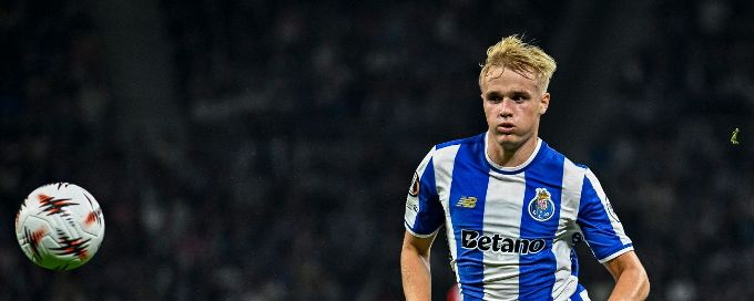 Transfer rumors, news: Froholdt added to Man United midfield short list