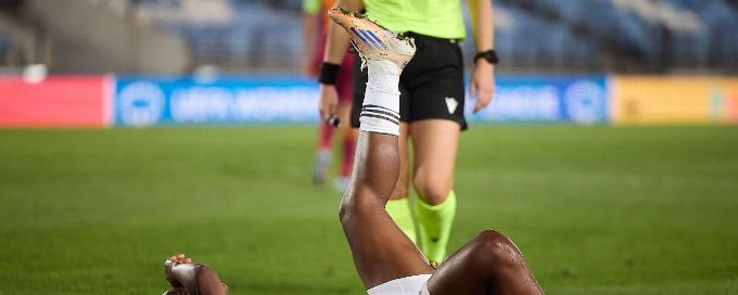 Real Madrid GK Frohms out four months with ligament injury - sources