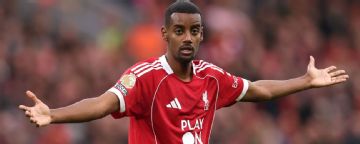 Alexander Isak injury 'question mark' for Liverpool trip to Brentford