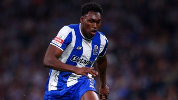 Transfer rumors, news: Chelsea to go back in for Spain striker Samu