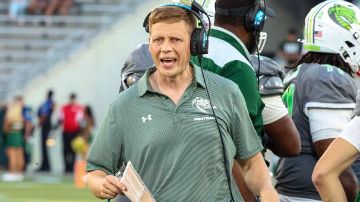 Alex Mortensen keeps it cool with upset win in UAB coaching debut