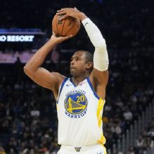 Al Horford, Seth Curry out at least a week for Warriors