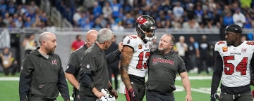 Bucs put Evans on IR; Irving, Godwin still out