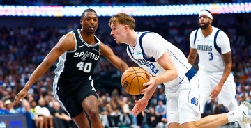 No. 1 pick Flagg assesses Mavs debut: 'Not great'