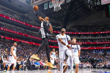 Victor Wembanyama returns with 40-point showing in Spurs' win