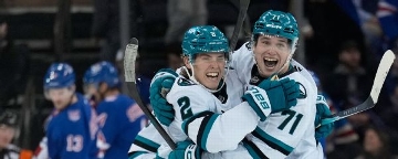 Sharks see into future as Celebrini, Smith key win