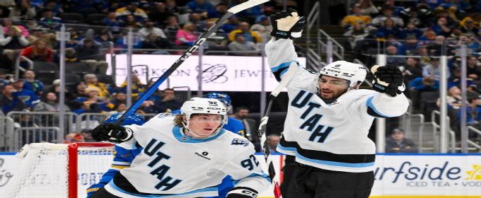 Mammoth's Logan Cooley has natural hat trick in 1st-period spree