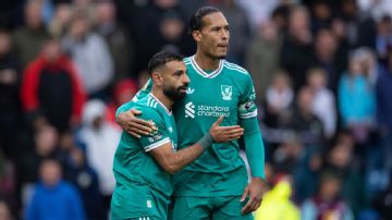 Premier League live updates: Liverpool take on Brentford