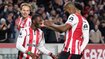 Premier League live updates: Liverpool take on Brentford