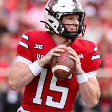 Texas Tech QB Will Hammond exits with right leg injury