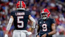 Falcons' Drake London (hip), Michael Penix Jr. (knee) out