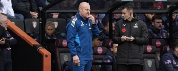 Forest boss Dyche scoffs at 'clickbait' Man United tactics story