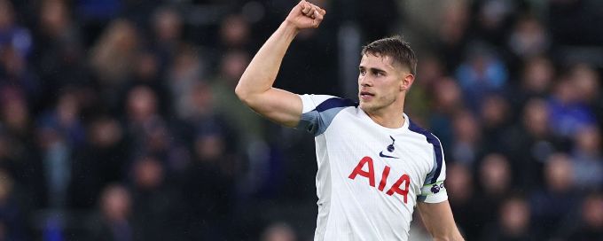Everton 0-3 Tottenham: Van de Ven, Spurs set-piece strength hands hosts first home loss