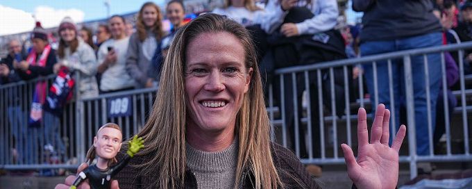 Alyssa Naeher unsure on future as United States pays tribute