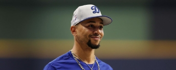 Dodgers' Betts named Clemente Award winner