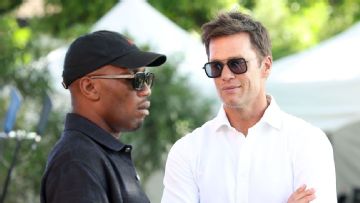 Can Didier Drogba's team outpace Tom Brady's at Miami E1 powerboat event?