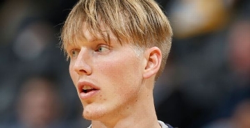 Former OKC F Singler, 37, charged with assault