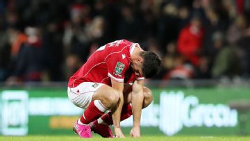 Wrexham 'hugely disappointed' after meek Carabao cup exit