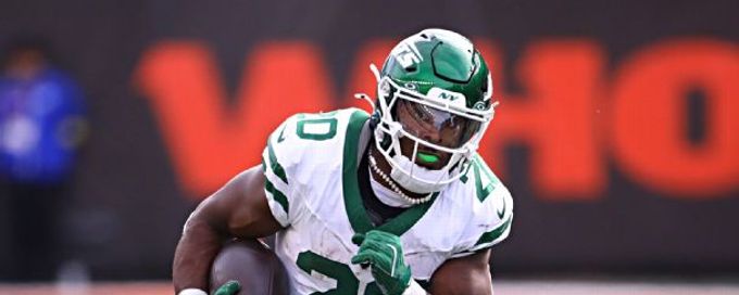 Trade deadline call: Can Jets afford to let Breece Hall walk?