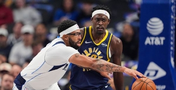 AD leaves Mavs' win vs. Pacers with sore leg