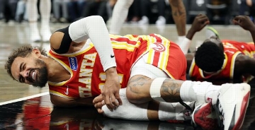 Hawks' Young avoids ACL injury, but MRI to follow