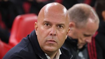 Arne Slot defends Liverpool team: Last risk I took, Alexander Isak got injured