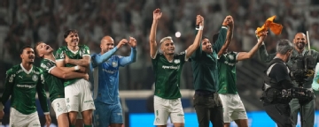 Palmeiras overcomes 3-0 deficit to seal all-Brazilian Libertadores final