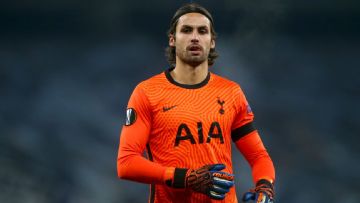 Tottenham medal winner retires, 27, for a new career