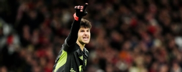 Man United's Senne Lammens: 'I'm not Schmeichel in disguise'