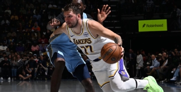 Doncic in Wilt's club after another 40-point night