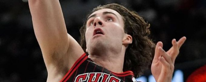 Josh Giddey scores 32 for undefeated Bulls in win vs. Knicks