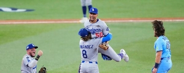 Yamamoto, bullpen repel Jays to force Game 7
