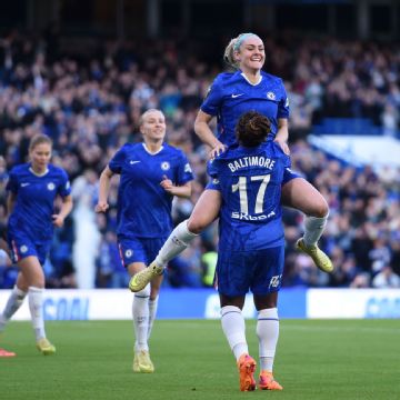 Chelsea beat London City Lionesses to remain top of WSL