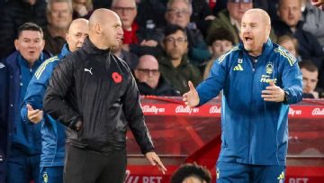 Forest's Dyche fumes at Man United goal, calls for VAR changes