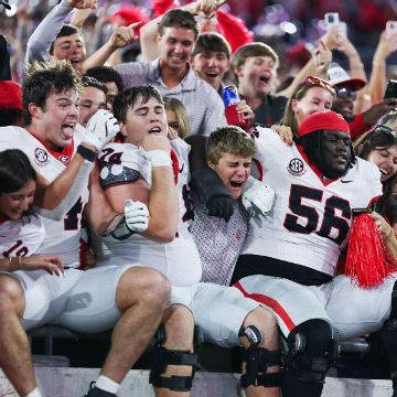 Georgia takes it 'down to the wire' again, defeats Florida