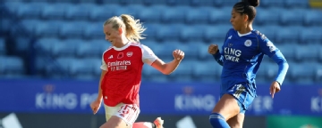 Stina Blackstenius brace helps Arsenal thrash Leicester