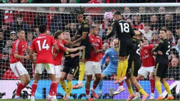 VAR review: Why VAR didn't intervene in Man United vs Forest corner row
