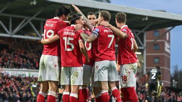 Late Windass penalty sees Wrexham past ex-promotion rivals Charlton