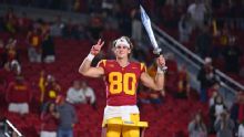 USC's fake punt, newlywed fans lead college football Week 11 superlatives