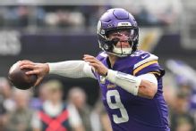Vikings quarterback J.J. McCarthy clears concussion protocol