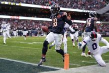 Caleb Williams' 'Houdini' act keys Bears' rally vs. Giants