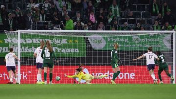 Fridolina Rolfö: Man United 'not good enough' in first UWCL loss